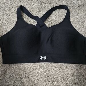 UA Women's Continuum Sports Bra